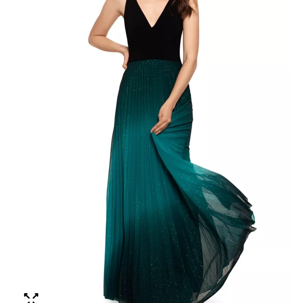 Betsy & Adam Black to Teal Ombre Pleated Maxi Dress